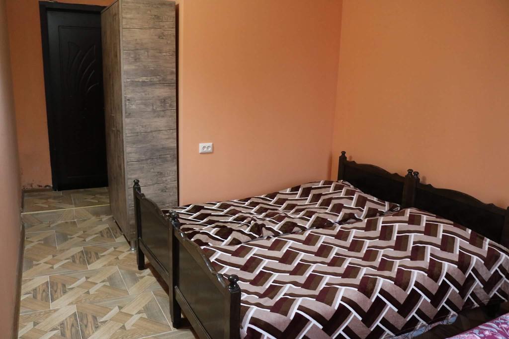 Guest House Barbi Kobuleti Exterior foto