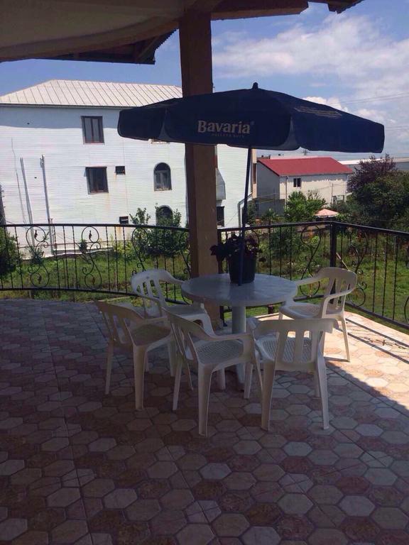 Guest House Barbi Kobuleti Exterior foto